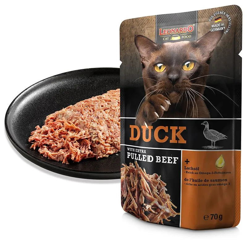 LEONARDO Cat Food Duck with Extra Pulled Beef Wet Food 16x70g Made in Germany Completely Food