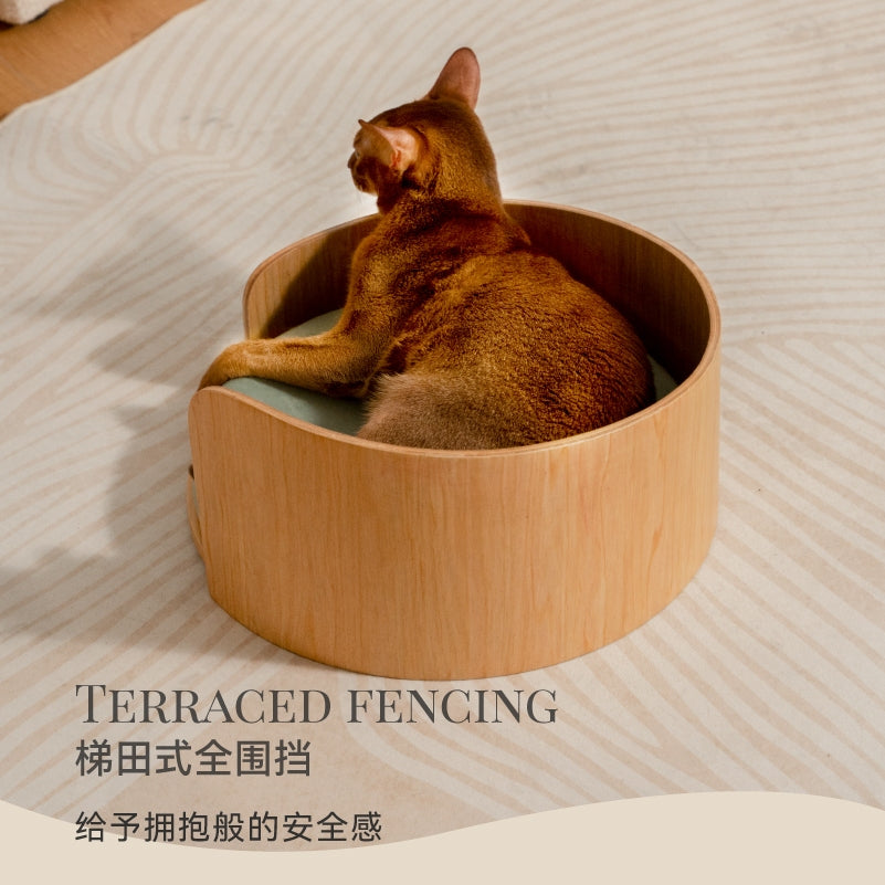 KAMA MUTA Pet Hugging Wooden Base Cuddle Cat Bed