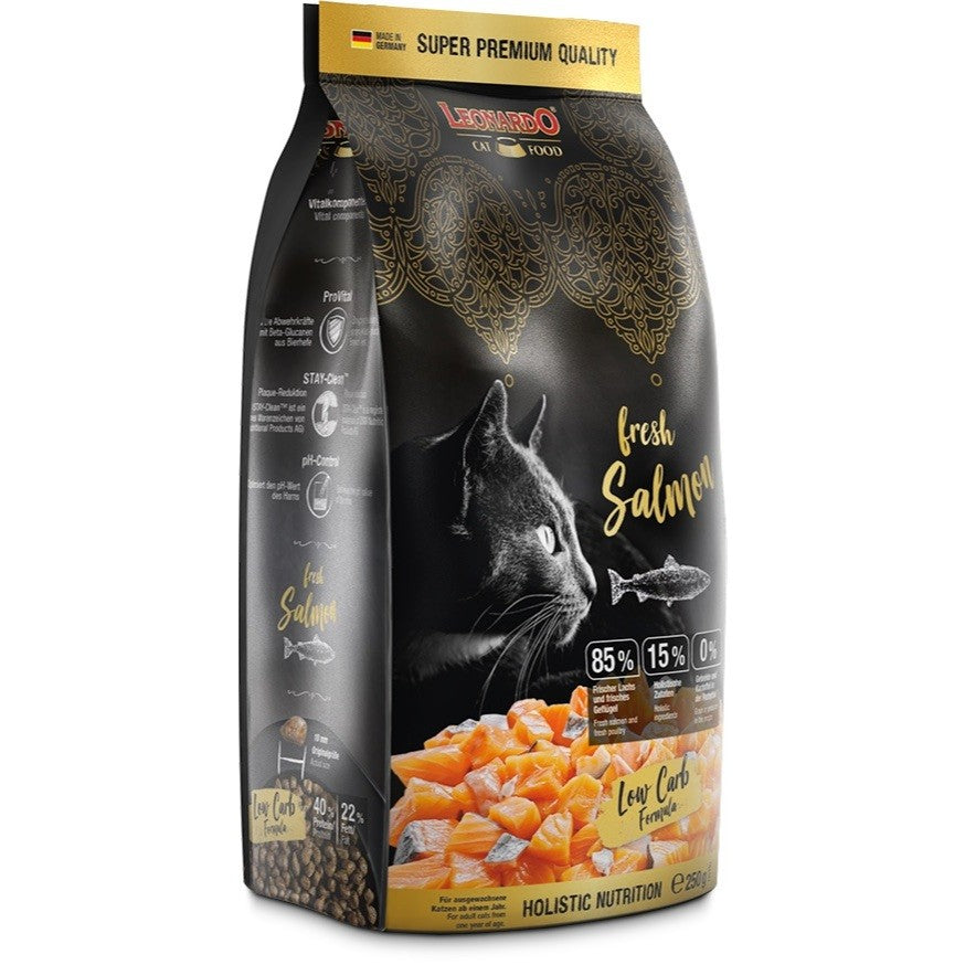 Leonardo Cat Dry Food Fresh Meat Fresh Salmon Made in Germany 0.25kg 1.5kg Grain Free