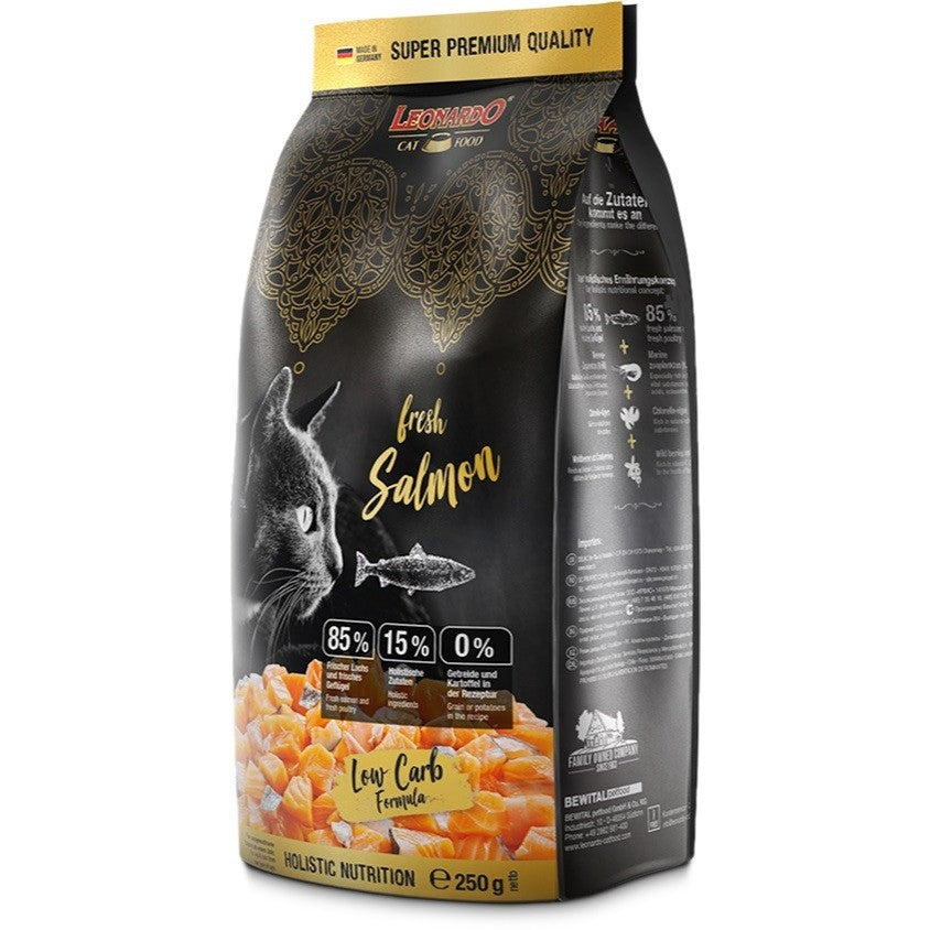 Leonardo Cat Dry Food Fresh Meat Fresh Salmon Made in Germany 0.25kg 1.5kg Grain Free